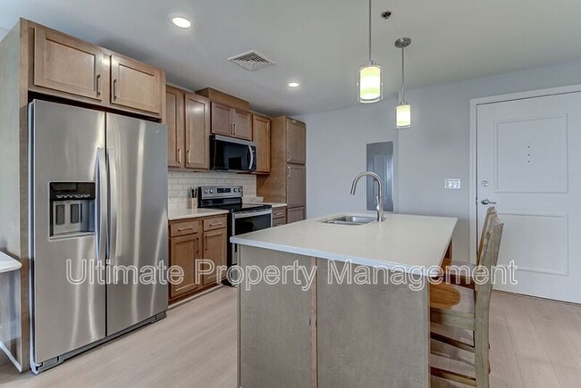 Photo - 14 Grace St Unit #810
