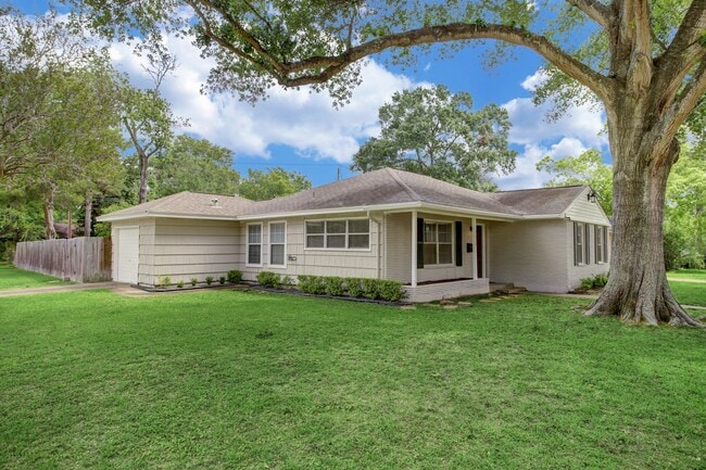 Photo - 9638 Maribelle Way