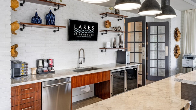 m-Lakes_at_Pembroke_2-27-25_027 - Lakes at Pembroke