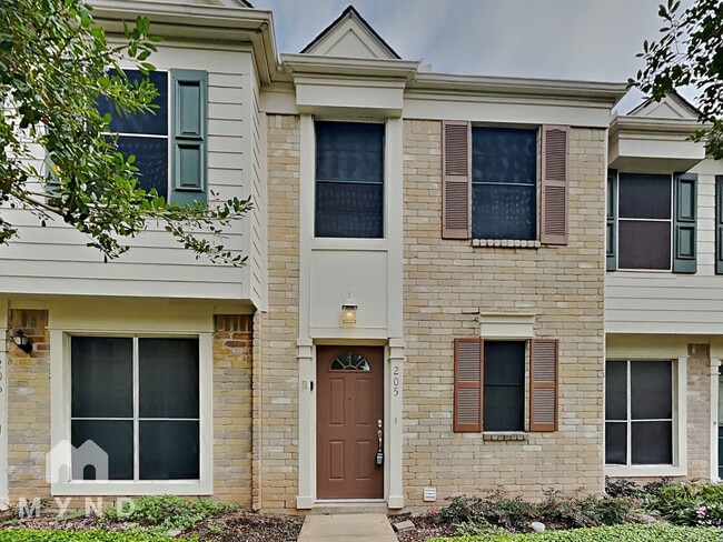 Building Photo - 2808 Grants Lake Blvd Rental