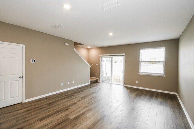 Photo - 250 Mustard Hl Ct