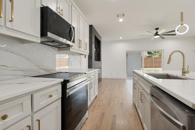 Photo - 3728 Mt Ranier St