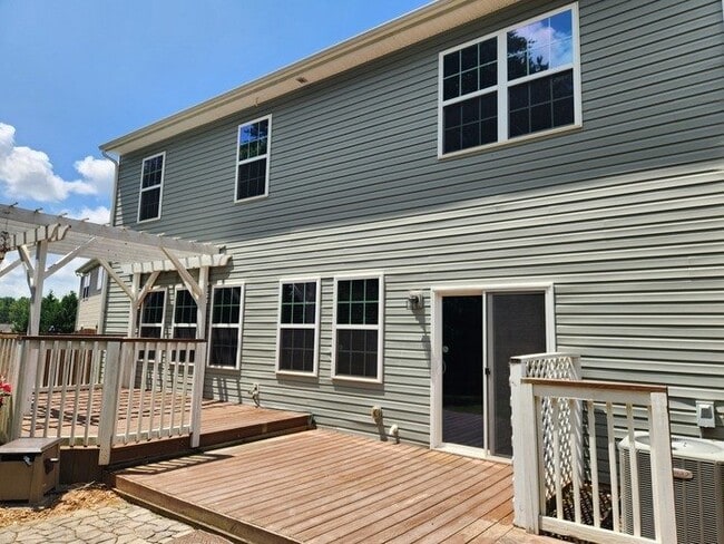 Photo - 4486 Haddington Dr