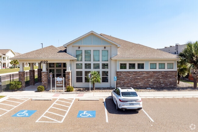 Oficina de apartamentos de Devon Place - Devon Place