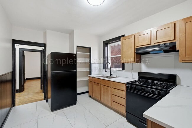 Photo - 5055 Lindenwood Ave Unidad 1f