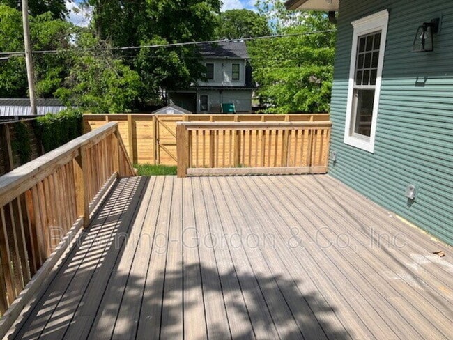 Photo - 1005 W Eastland Ave