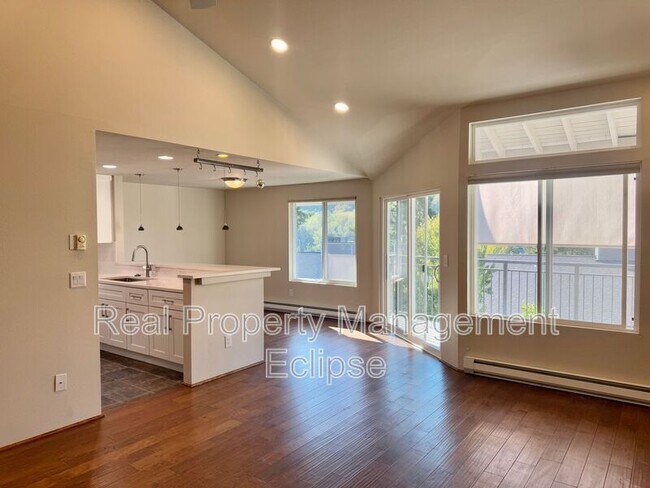 Photo - 3218 80th Ave SE Unidad 5