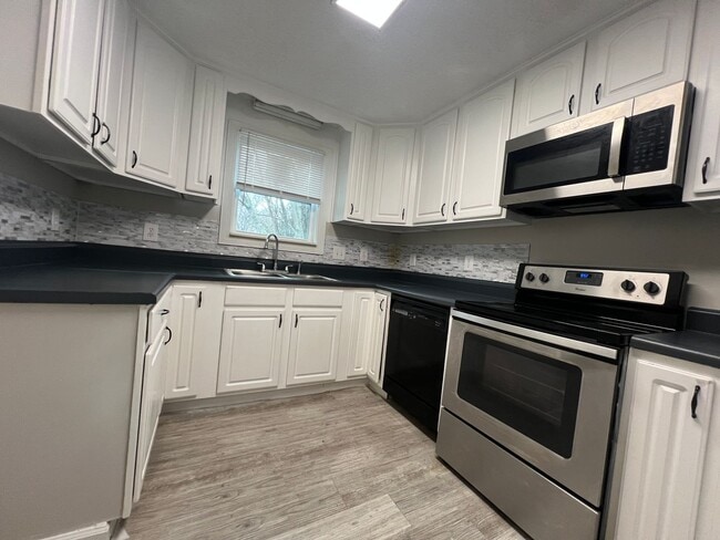 Photo - Move-in Ready!