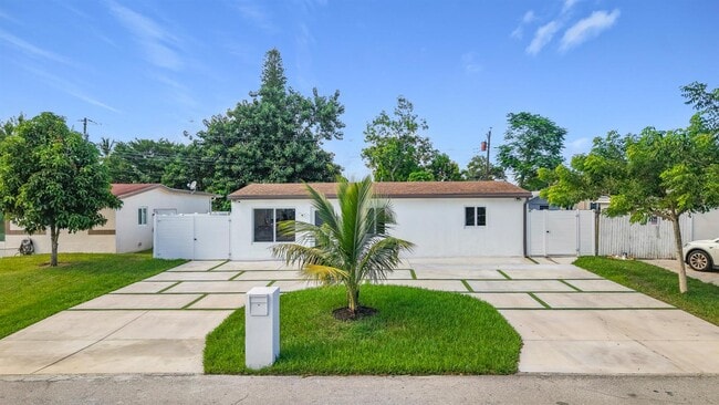 6135 NW 24th Ct
