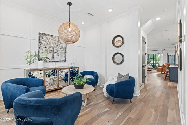 Photo - 192 Pk Ctr Ave