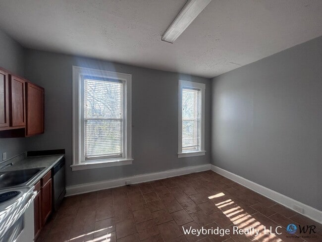 Photo - 2216 Ohio Ave Unit Apt B
