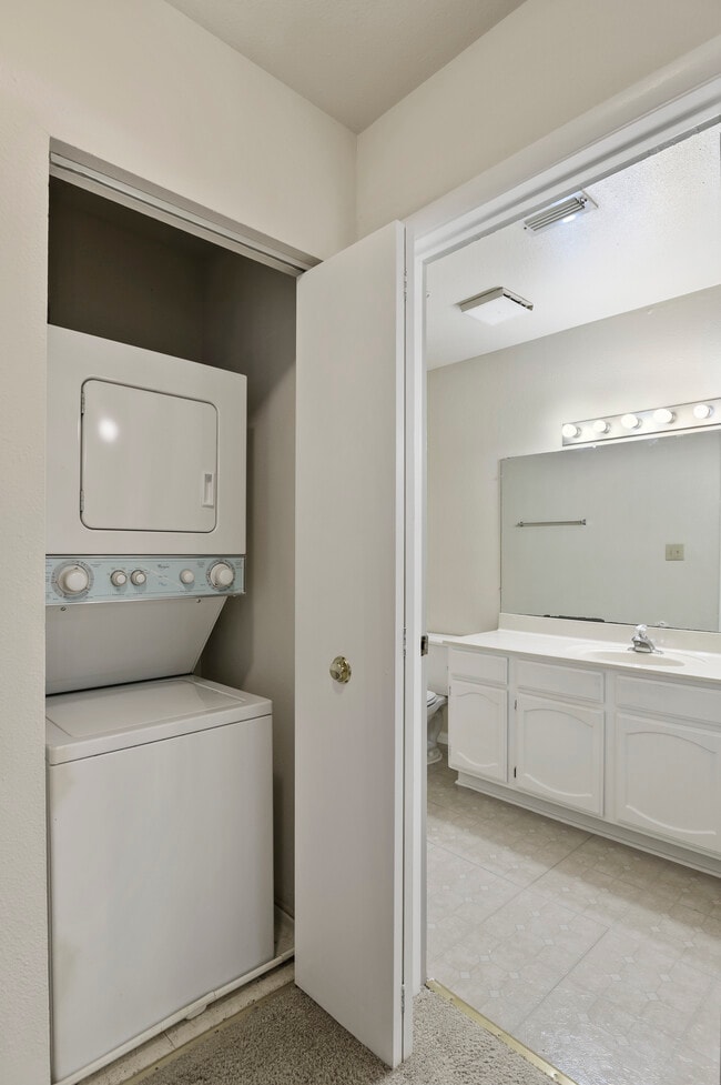 Photo - The Woods of Marlton