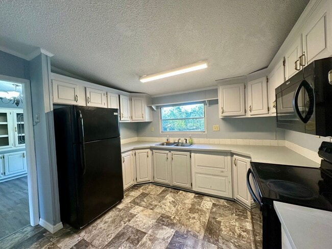 Photo - Country Living!