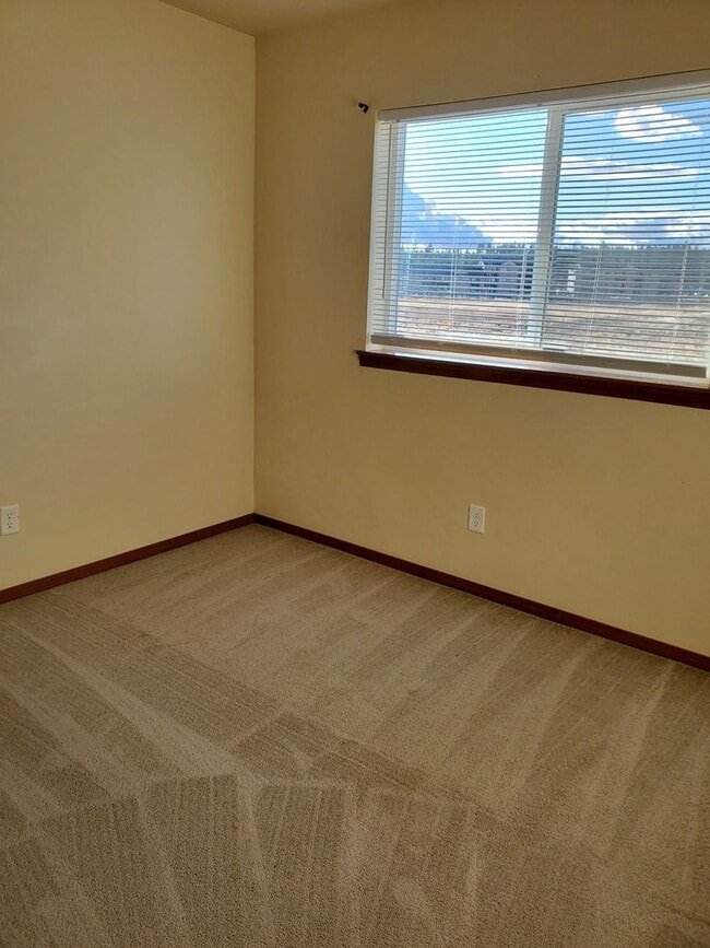 Photo - 933-933 Stanley St Unit 933