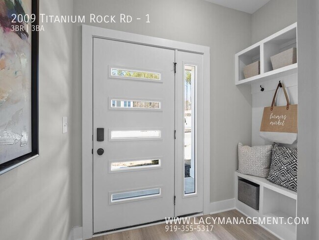 Photo - 2009 Titanium Rock Rd