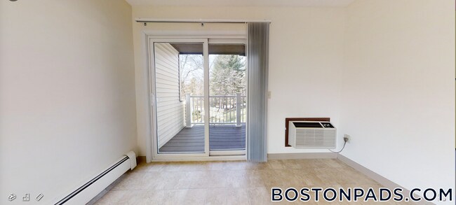 384 Sunderland Rd Unidad 28
