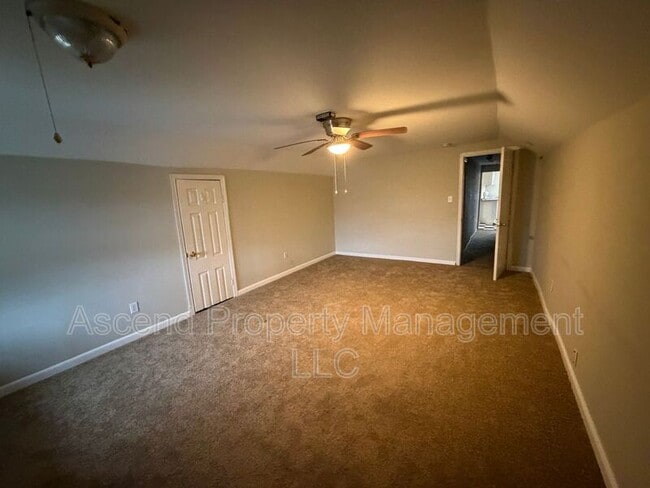 Photo - 2111 Chamberlain Ave.