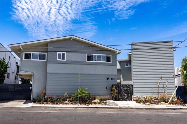811 Buena Vista