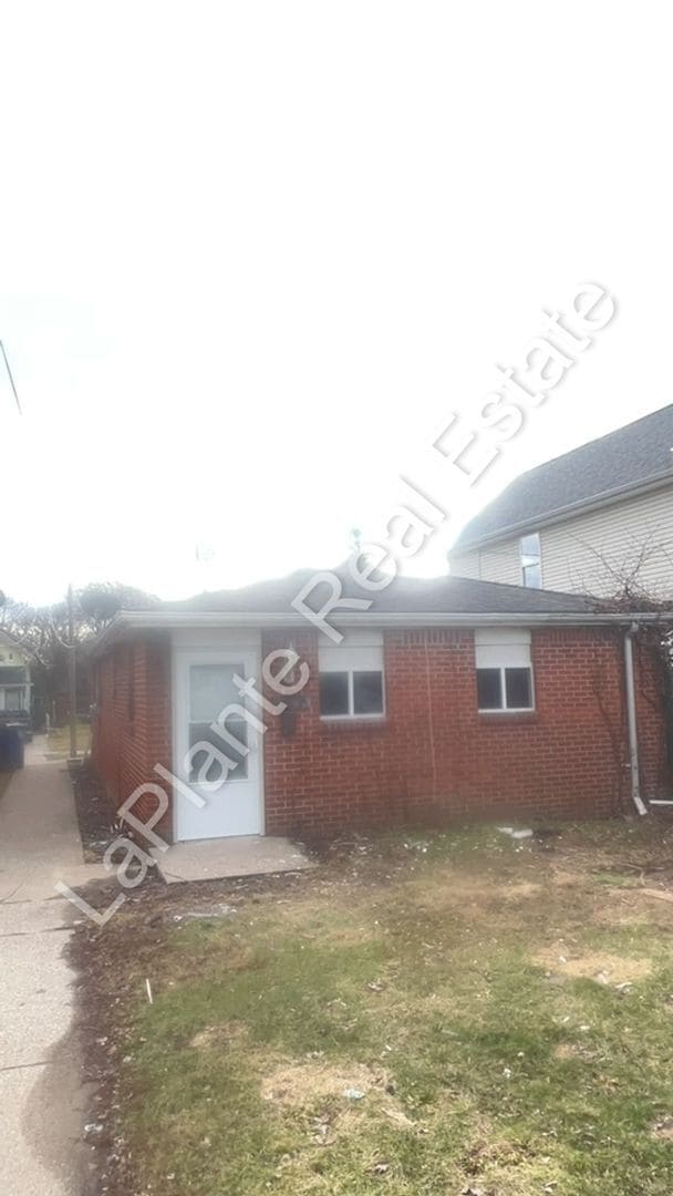 Building Photo - 1622 Milburn Ave Unit 1622 Milburn Ave- Rear