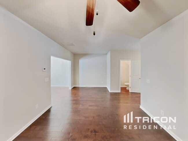 Photo - 115 Hickory Sta Ln