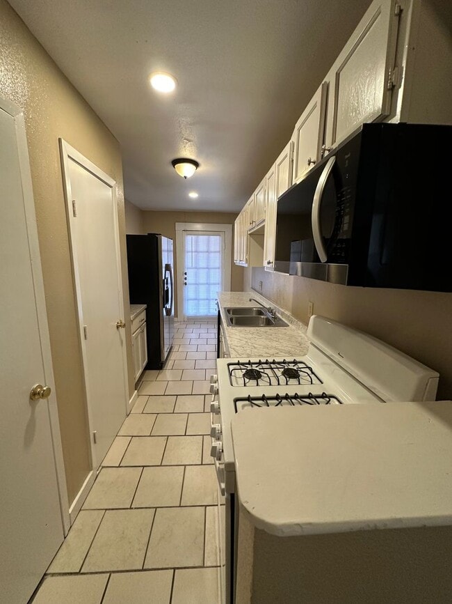 Photo - 722-726 S. Kennedy Ave. Unit 726