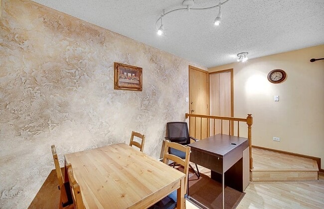 Photo - 4 Echo Ct Unit 9