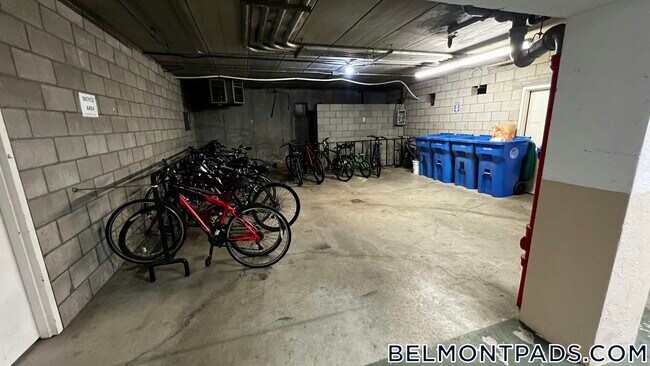 55 Hill Rd Unit 207