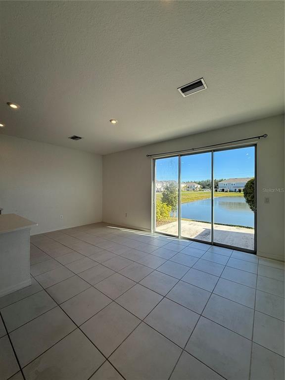 Photo - 2326 Alee Ln