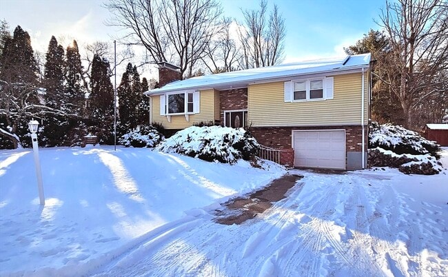 Photo - 74 Locust Ave Townhome