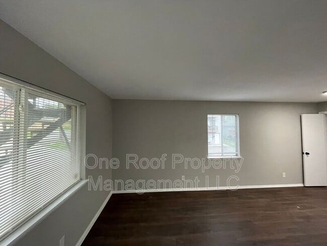 Photo - 644 N 31 St