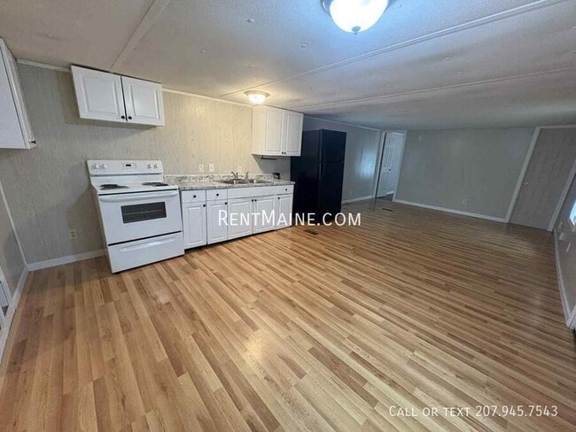 Photo - 19 Balsam Ln