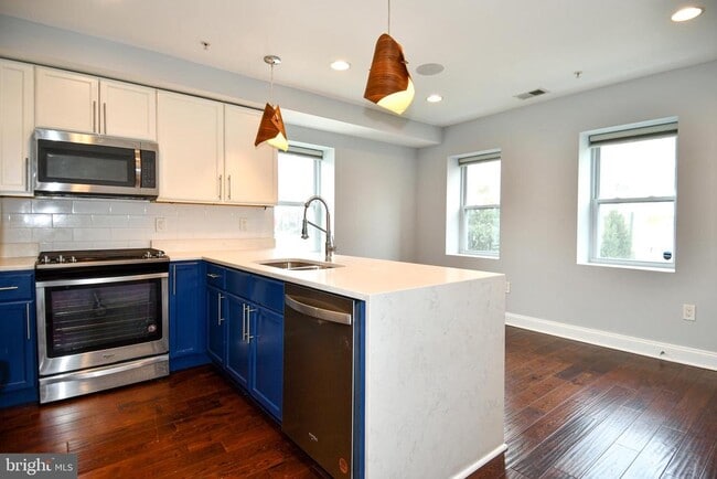 Photo - 1823 D St NE Apartment Unit B