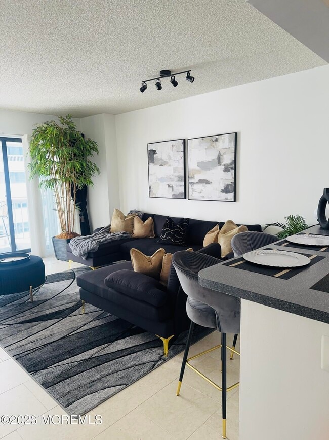 Photo - 3101 Boardwalk Unit 2802-A