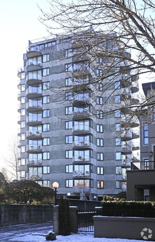 Canaland Apartments