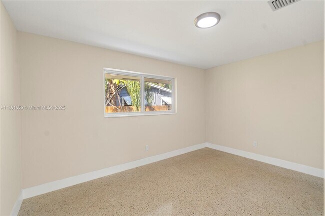 Photo - 5814 Buchanan St Unit 2