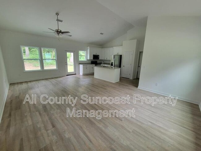 Photo - 1080 Partridge Ln