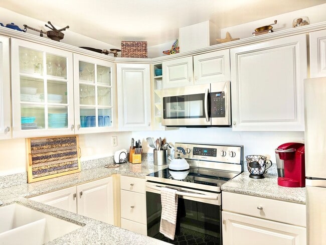 3101 Peninsula Rd