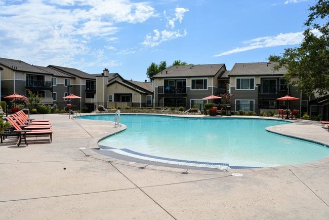Photo - Overlook at Blue Ravine
