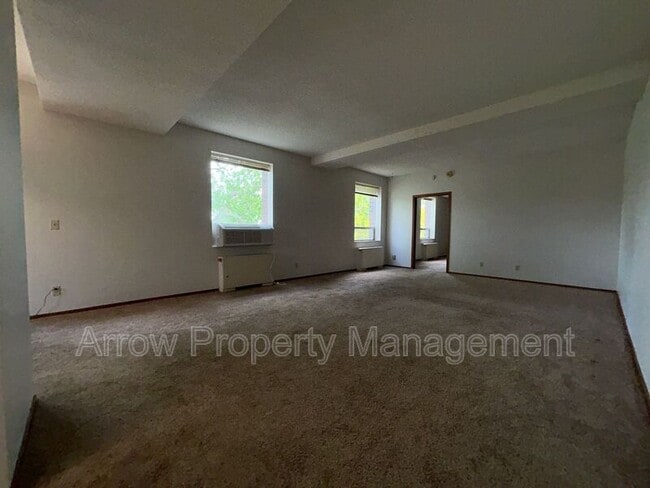 Photo - 1011 K St