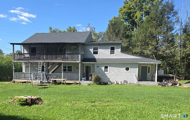 684 Main St