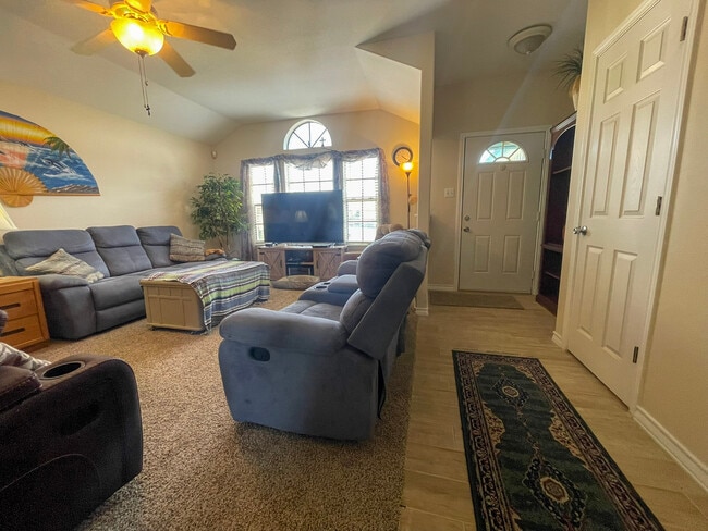 Photo - 13954 Seafarer Dr