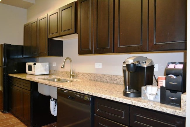 Photo - Aurora Heights