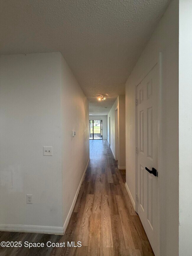 Photo - 1601 Jolson Ct