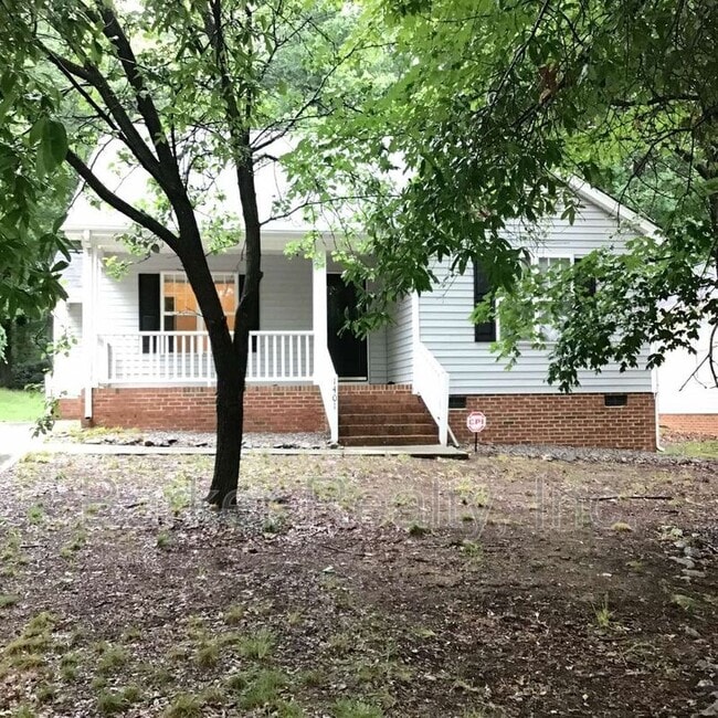 Building Photo - 1401 E Lenoir St