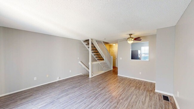 Photo - 1778 Ridgebury Dr