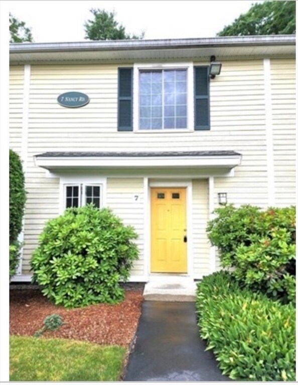 7 Nancy Rd Unit 7