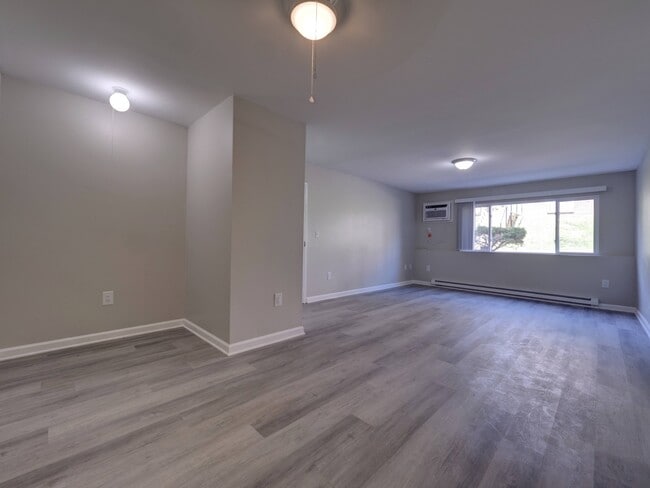 Highland Club Apartments