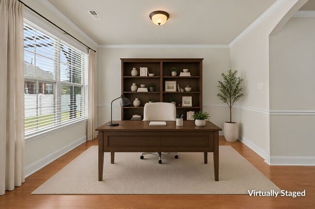 Photo - 2525 Millwood Cir SE