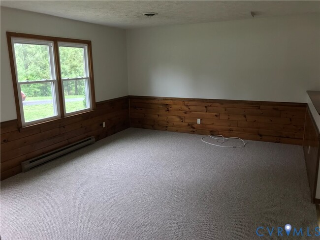 Photo - 2275 Batterson Rd