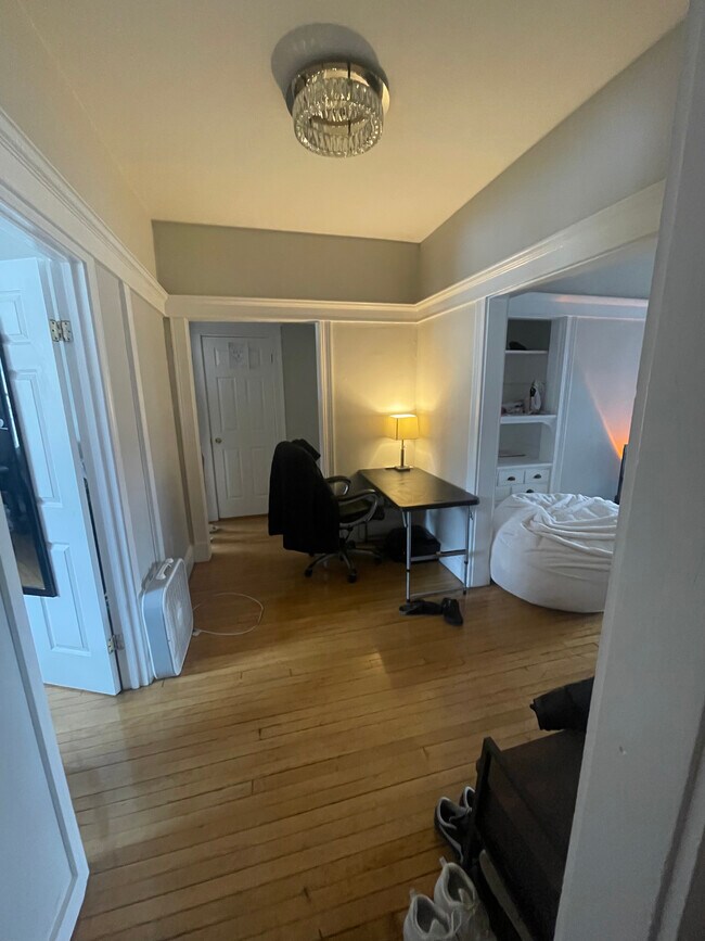 Photo - 8 Farrington Ave Unit 3